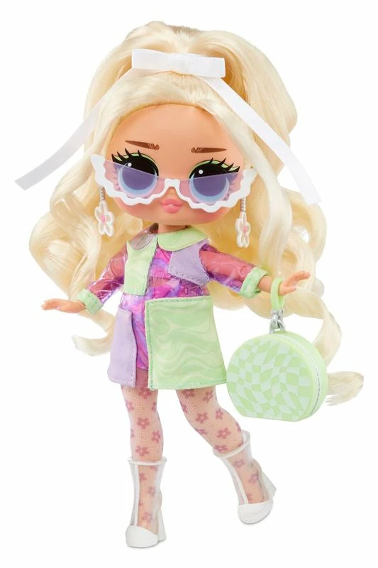 LOL SURPRISE TWEENS FASHION DOLL SERIES 2 GOLDIE TWIST - Image 4