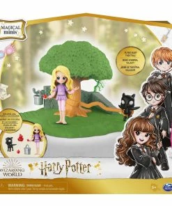 HARRY POTTER WIZARDING WORLD CARE OF MAGICAL CREATURES CLASSROOM