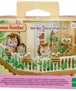 SYLVANIAN FAMILIES GARDEN DECORATION SET